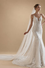 V393 One layer Bridal Veil - White Long Train Wedding Tulle Headpiece for Brides With Comb