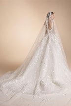 Luxury White Square Neck Beaded Floral Lace Ball Gown Wedding Dress with Veil ZP082