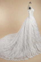 Off White Luxury Ball Gown Wedding Dress Beaded With Veil ZP035