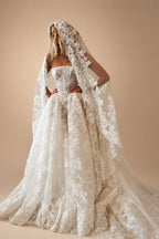 Glamorous White Strapless Floral Lace Wedding Dress with Veil ZP095