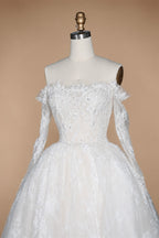 White Lace and Tulle Ball Gown Wedding Dress Off the Shoulder Beaded Bridal Dress ZP013
