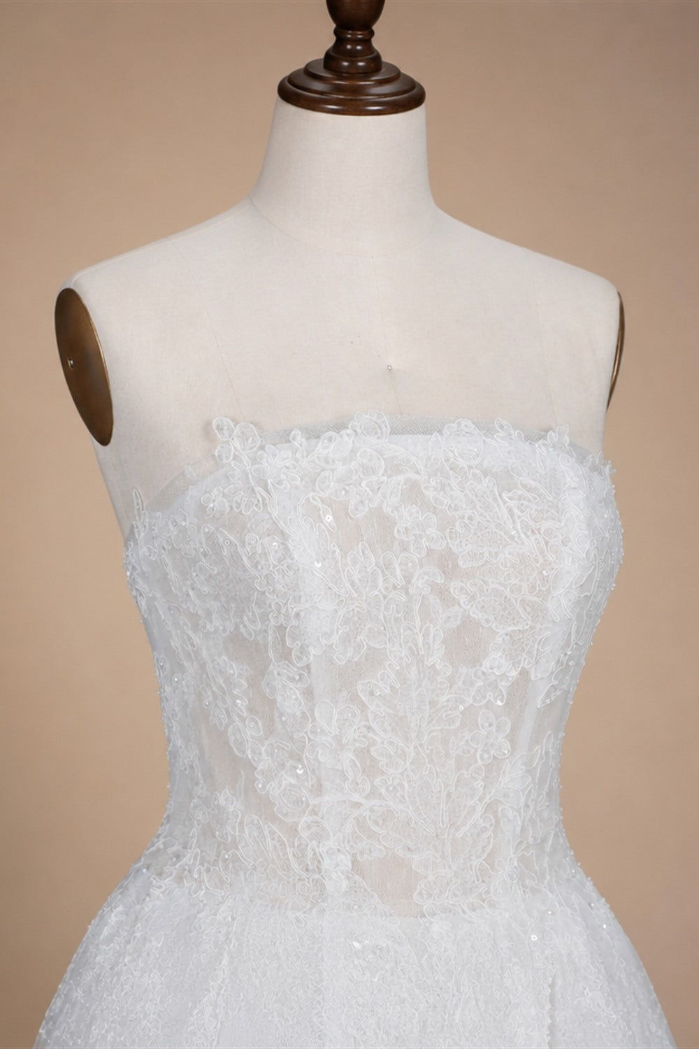 White Corset Strapless Lace Applique Tulle Bridal Ball Gown Wedding Dress ZP008