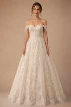 Sweetheart Strapless Ball gown Wedding Dress Lace Corset Bodice Satin Bow Waistband Pure Tulle Bridal Gown  Ivory Princess Bride
