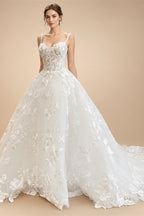 Luxury Champagne Lace Spaghetti Straps Wedding Dress For Bride