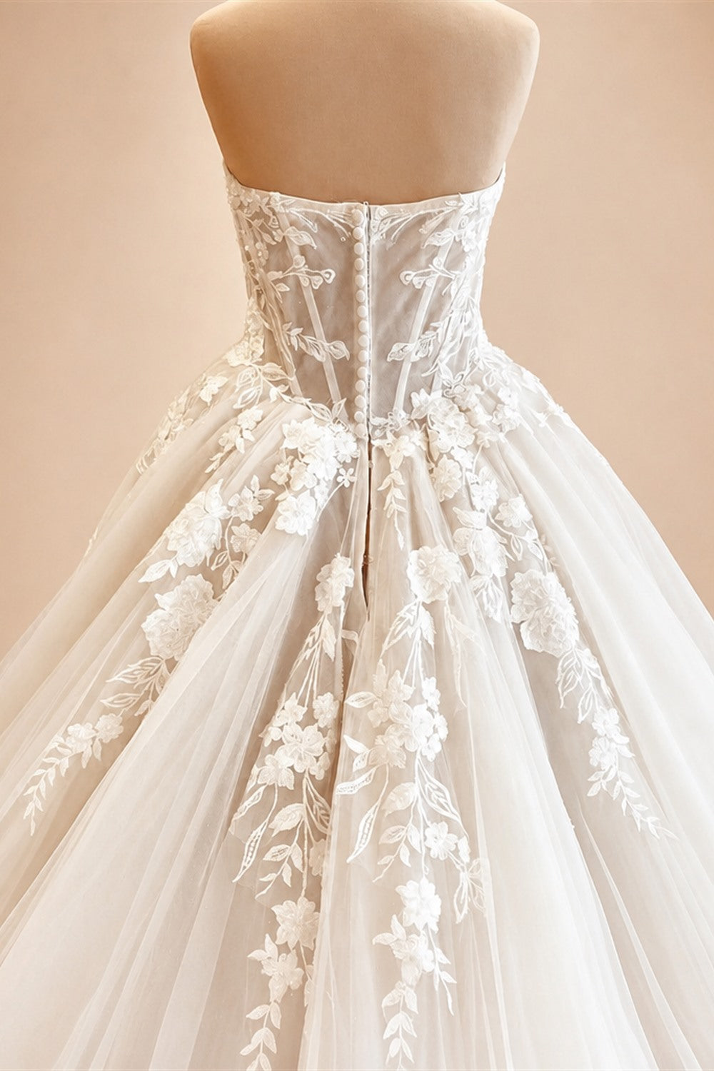Custom Court Train Wedding Dress Featuring Tulle Lace Bodice Gown