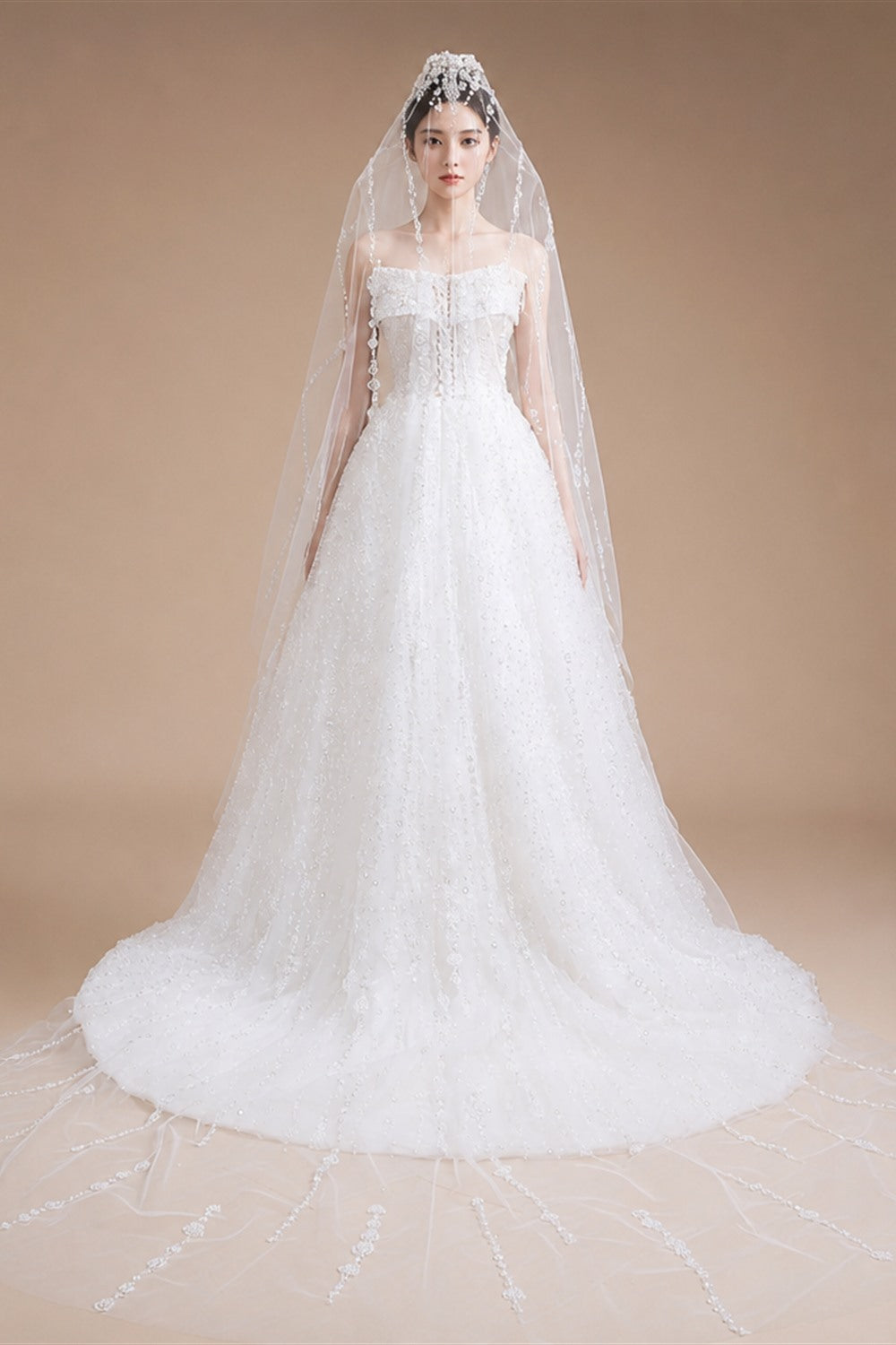 Luxury White Off-the-Shoulder Train Wedding Dress with Veil ZP153