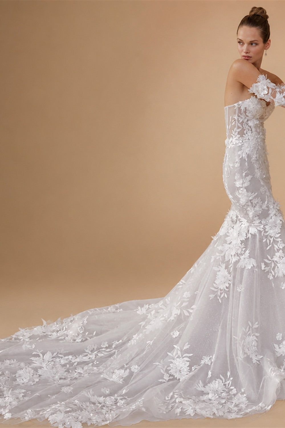 Loverxu Mermaid Sexy Wedding Dresses Strapless Long Sleeve Vestido De Novia Beading Appliques 3D Flowers Custom Made Bridal Gown