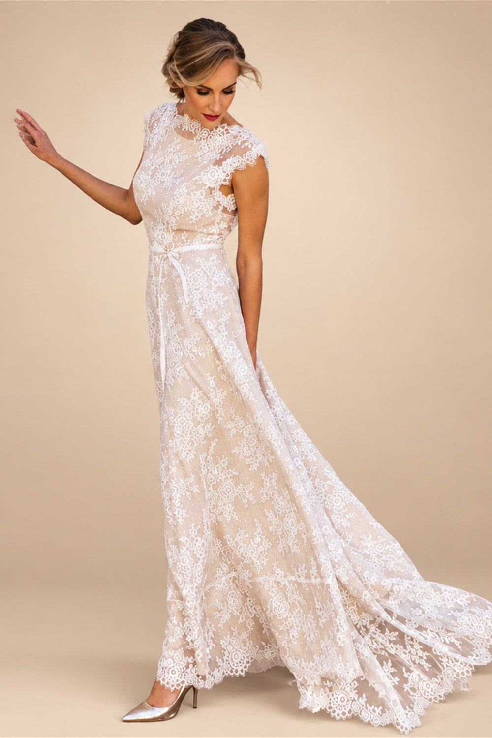 Vintage Champagne Lace Bohemian Wedding Dress A Line Cap Sleeve
