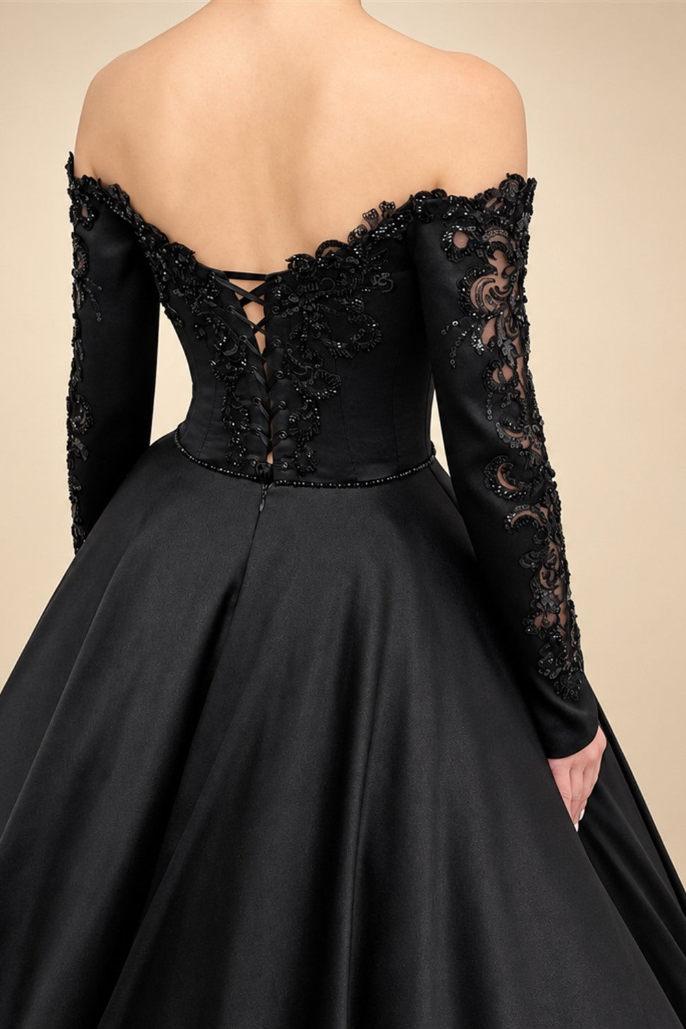 Black Luxury Gothic Wedding Dress Heavy Beading Lace Ball Gown ZP198