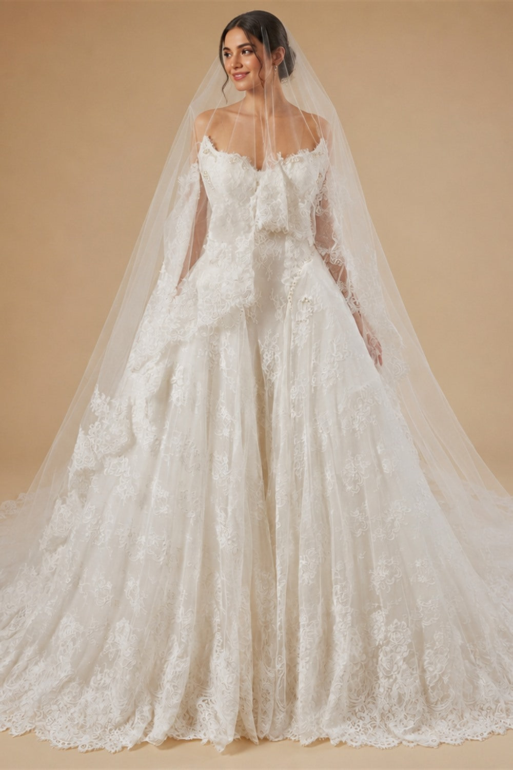Off White Luxury Ball Gown Wedding Dress Beaded With Veil ZP035