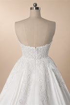 White Satin Strapless Wedding Dress Lace Appliques Sweetheart Neckline Ball Gown ZP010