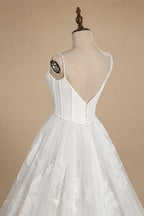 Elegant White Spaghetti Strap Satin Bodice Lace Tulle Wedding Dress with Train ZP065