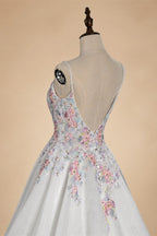 Glamorous White Floral Applique A-Line Tulle Wedding Dress with Train ZP066