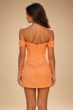 Jacquard A-Line/Princess Strapless Mini Homecoming Dresses with Bow & Pearls (SHI22370329)