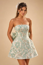 Jacquard A-Line/Princess Strapless Short Homecoming Dresses with Bow & Pearls (SHI22370324)