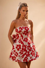 Jacquard A-Line/Princess Strapless Short Homecoming Dresses with Bow & Pearls (SHI22370324)