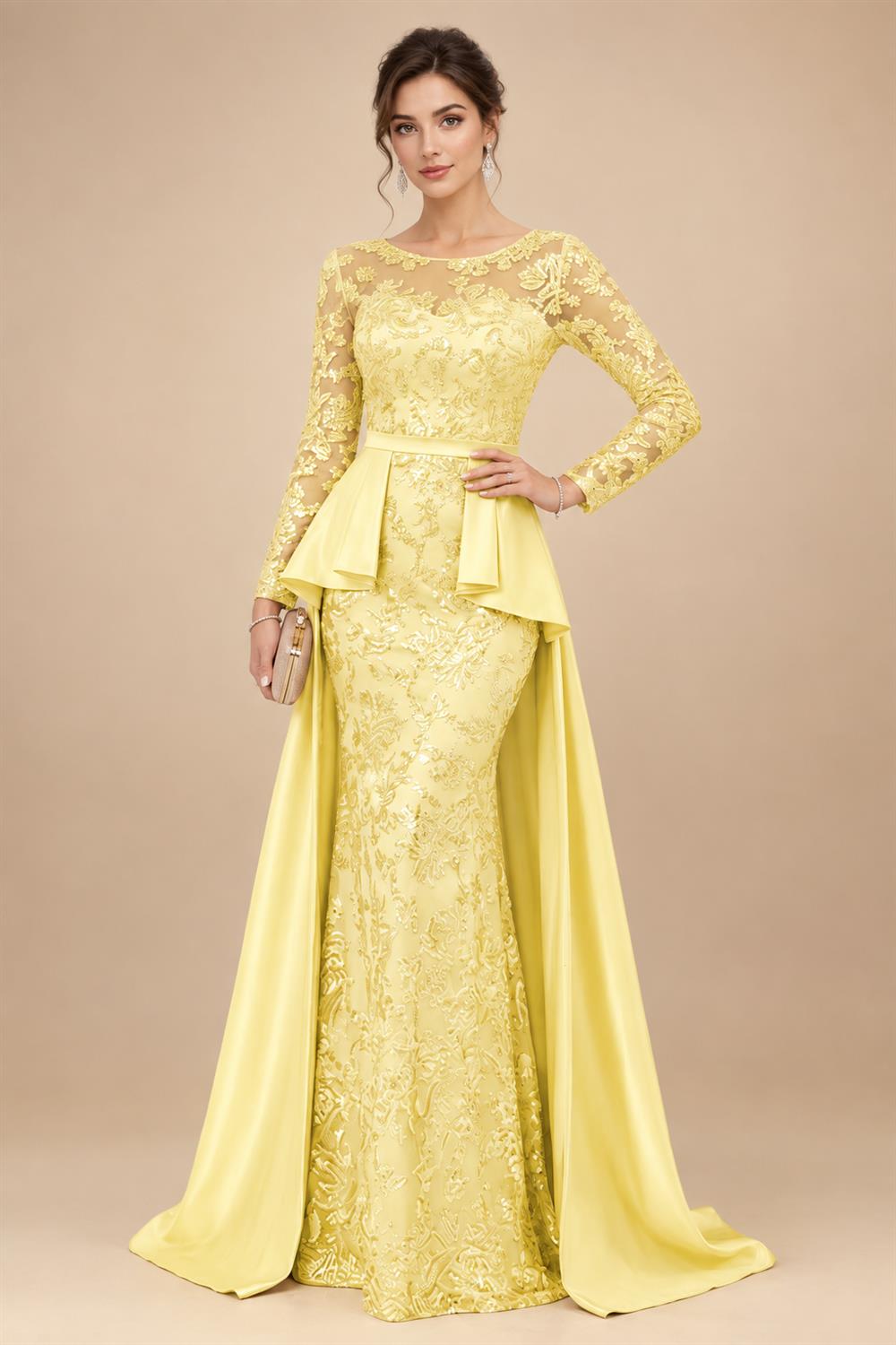 Mermaid Scoop Long Sleeve Floor Length Mother of the Bride Dresses with Peplum & Appliques (SHI22500269)