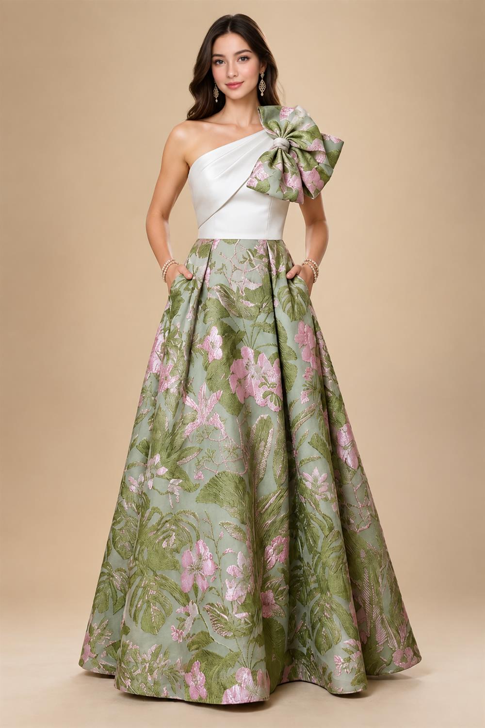 Sheath/Column Floral Lace Mother of the Bride & Groom Dresses with Rhinestones (SHI22500658)