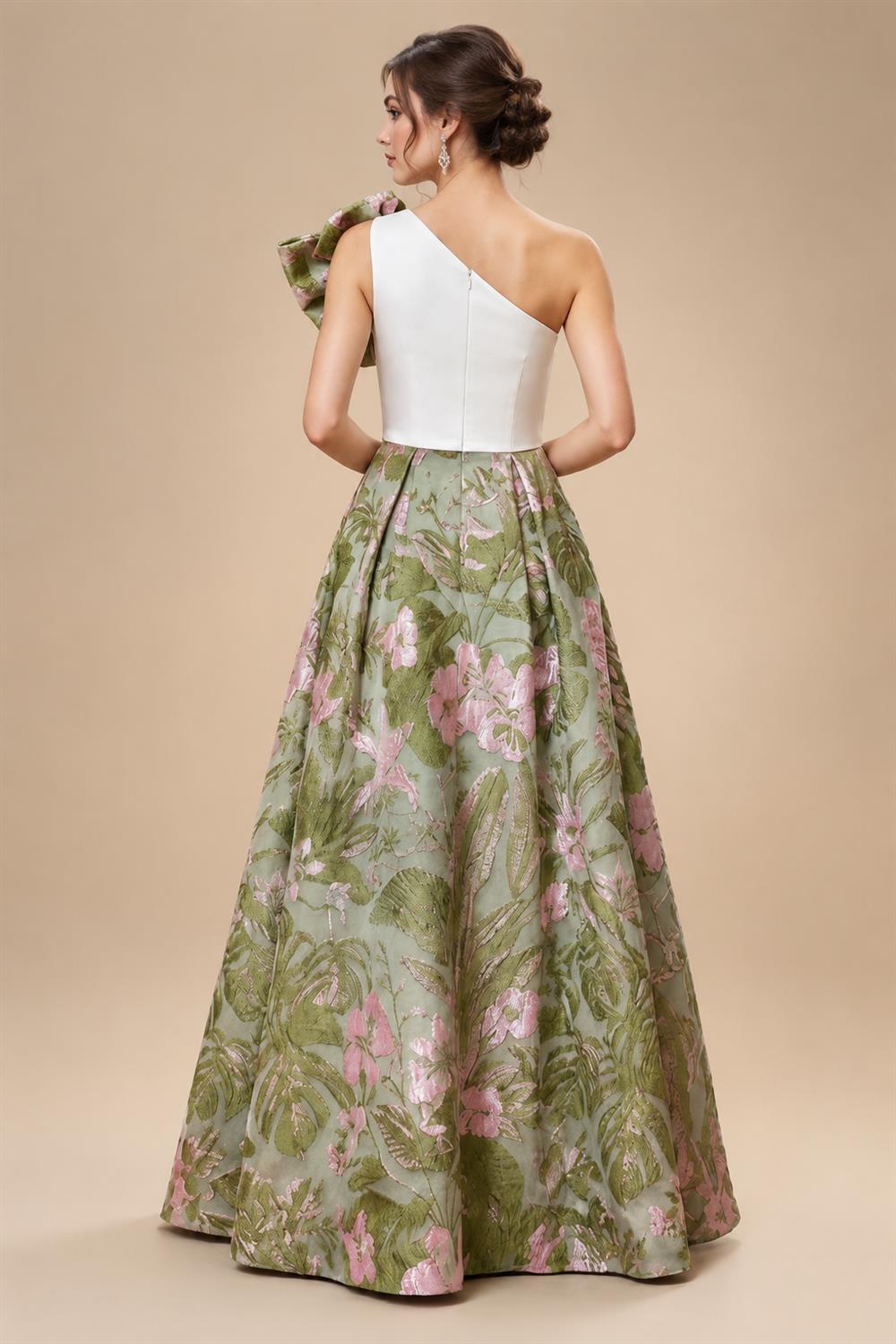 Sheath/Column Floral Lace Mother of the Bride & Groom Dresses with Rhinestones (SHI22500658)