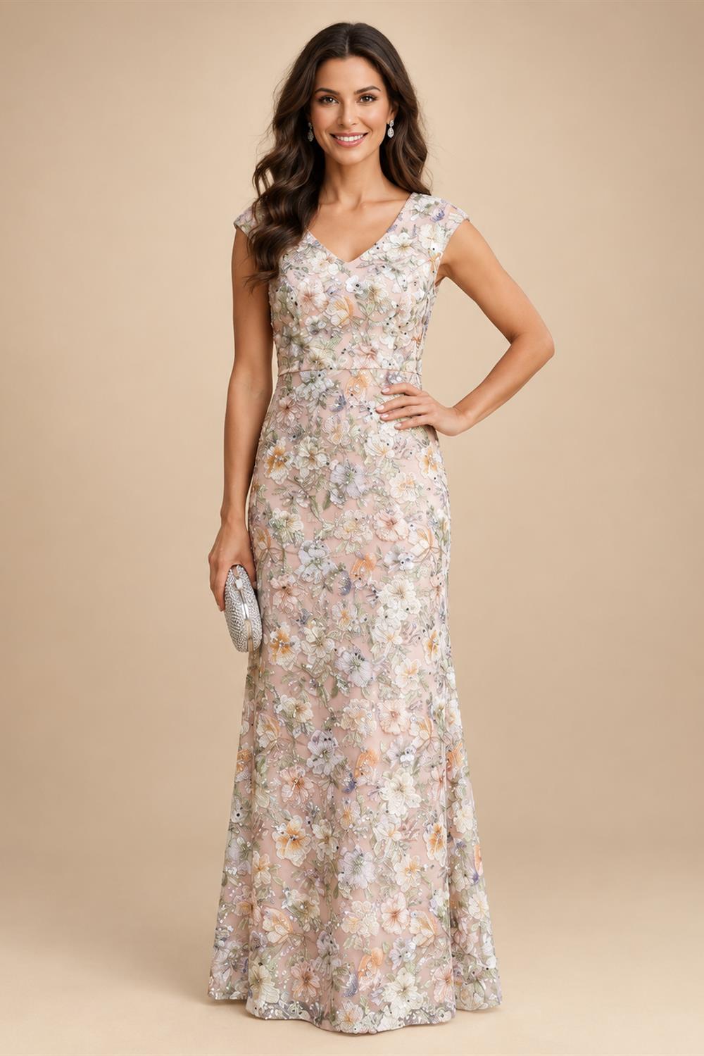 Sheath/Column Floral Lace Mother of the Bride & Groom Dresses with Rhinestones (SHI22500658)