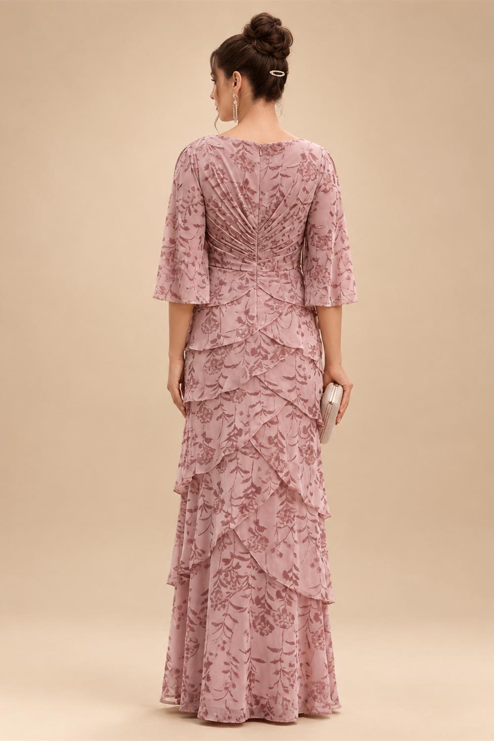 Sheath/Column Scoop Neck Chiffon Maxi Mother of the Bride & Groom Dresses with Lace Appliques, Sweep Train & Ruched Waist (SHI22501642)