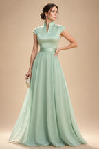 A-Line/Princess Scoop Neck Chiffon Maxi Mother of the Bride & Groom Dresses with Lace Appliques, Sweep Train & Pleats (SHI22501636)