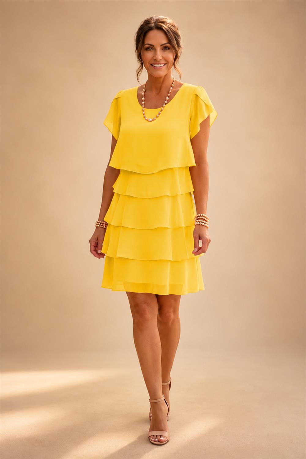 Chiffon A-Line/Princess Scoop Neck Short Mother of the Bride & Groom Dresses Tiered (SHI22500912)