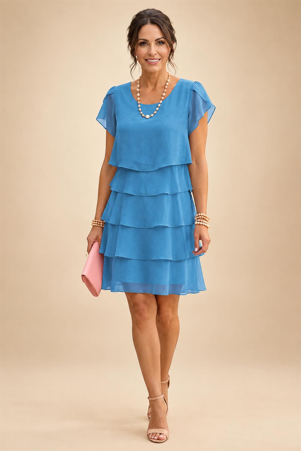 Chiffon A-Line/Princess Scoop Neck Short Mother of the Bride & Groom Dresses Tiered (SHI22500912)