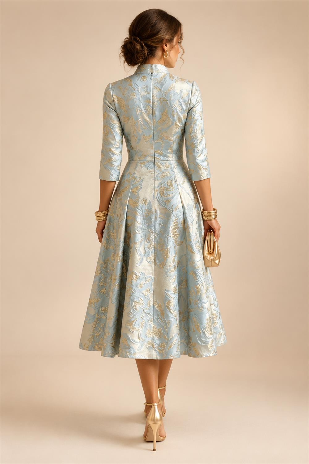 A-Line/Princess Scoop Neck Chiffon Maxi Mother of the Bride & Groom Dresses with Lace Appliques & Pleats (SHI22501638)