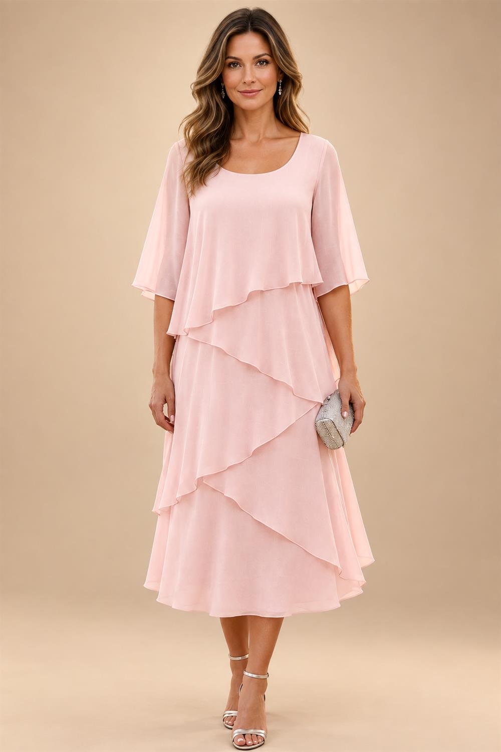 Chiffon A-Line/Princess Scoop Neck Floor-Length Mother of the Bride & Groom Dresses with Tiered Layers (SHI22501536)
