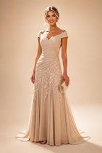 A-Line/Princess Scoop Illusion Lace Appliques Tea-Length Mother of the Bride Dresses with Pleated Ruffle (SHI22500105)