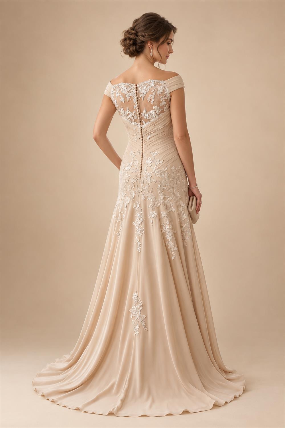 Chiffon A-Line/Princess Scoop Neck Short Mother of the Bride & Groom Dresses Tiered (SHI22500912)