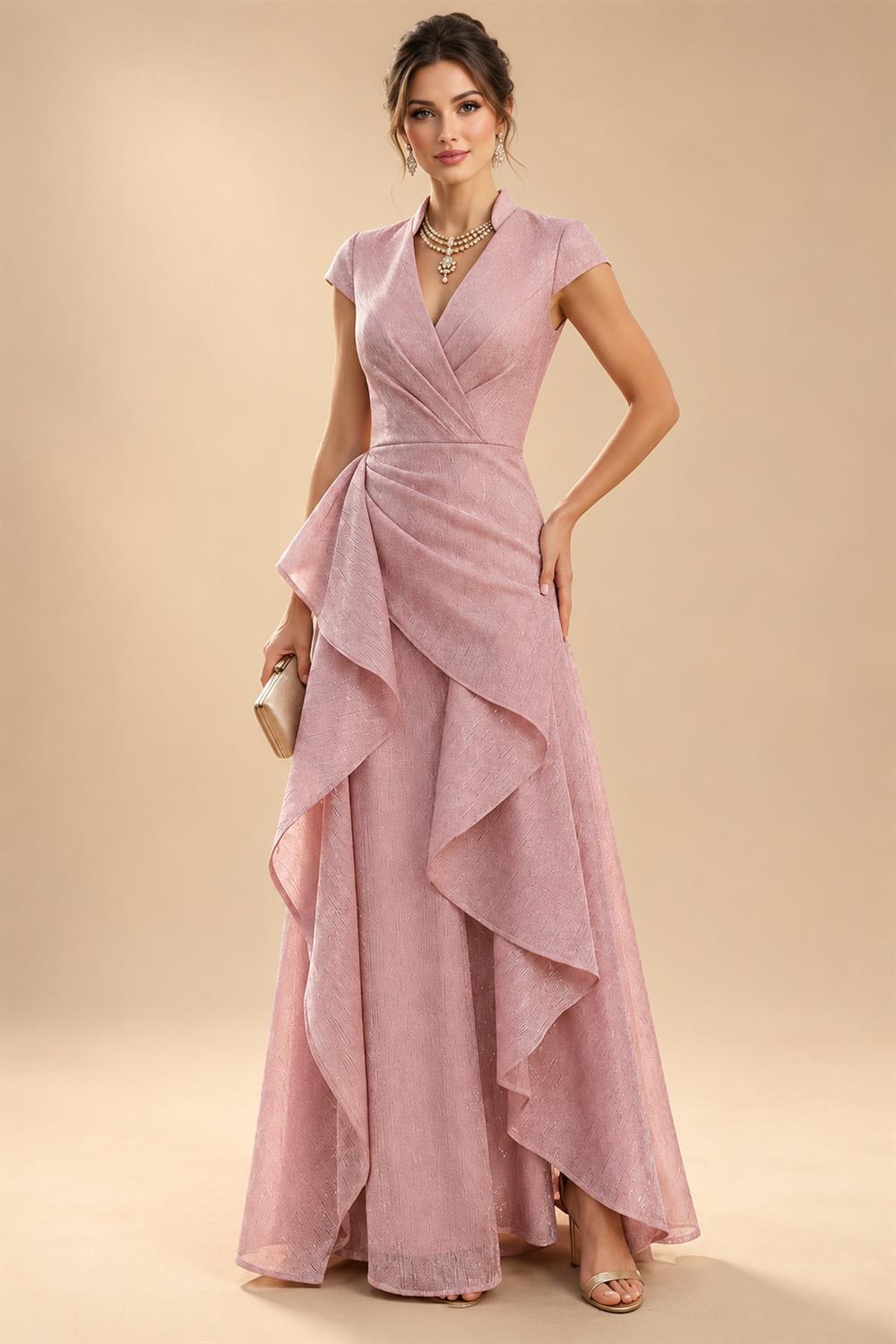 A-Line/Princess Scoop Neck Chiffon Floor-Length Mother of the Bride & Groom Dresses with Lace Appliques & Pleats (SHI22501611)