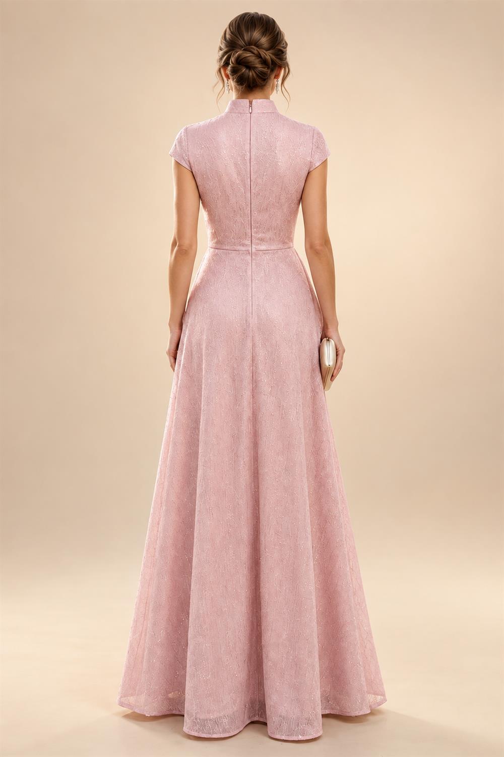 A-Line/Princess Scoop Neck Chiffon Maxi Mother of the Bride & Groom Dresses with Lace Appliques & Pleats (SHI22501638)