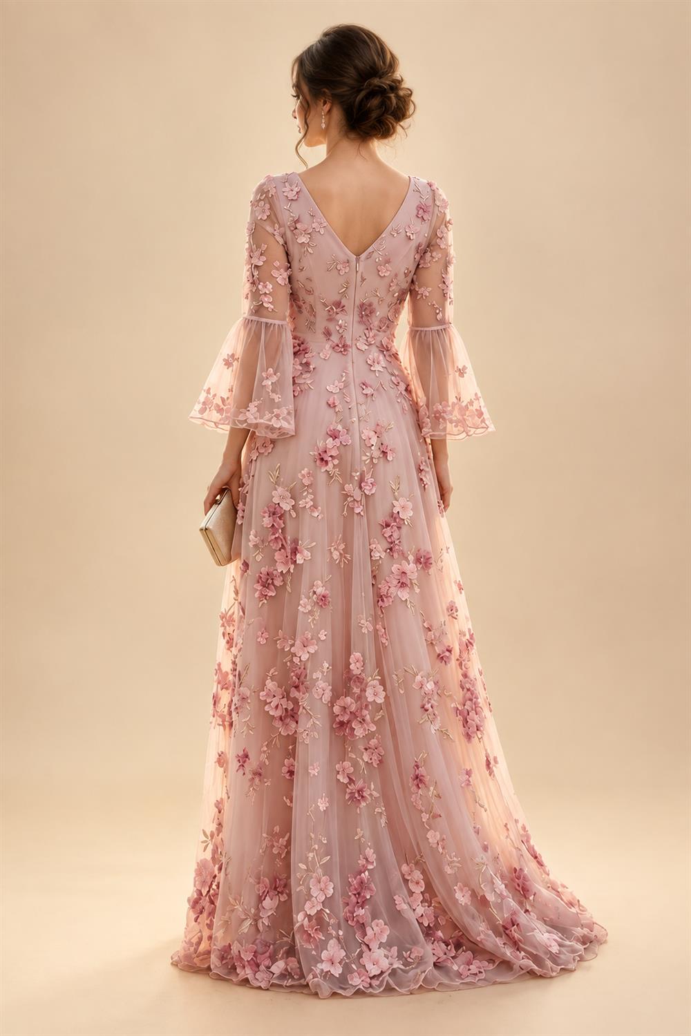 A-Line/Princess Scoop Neck Chiffon Floor-Length Mother of the Bride & Groom Dresses with Lace Appliques & Pleats (SHI22501554)