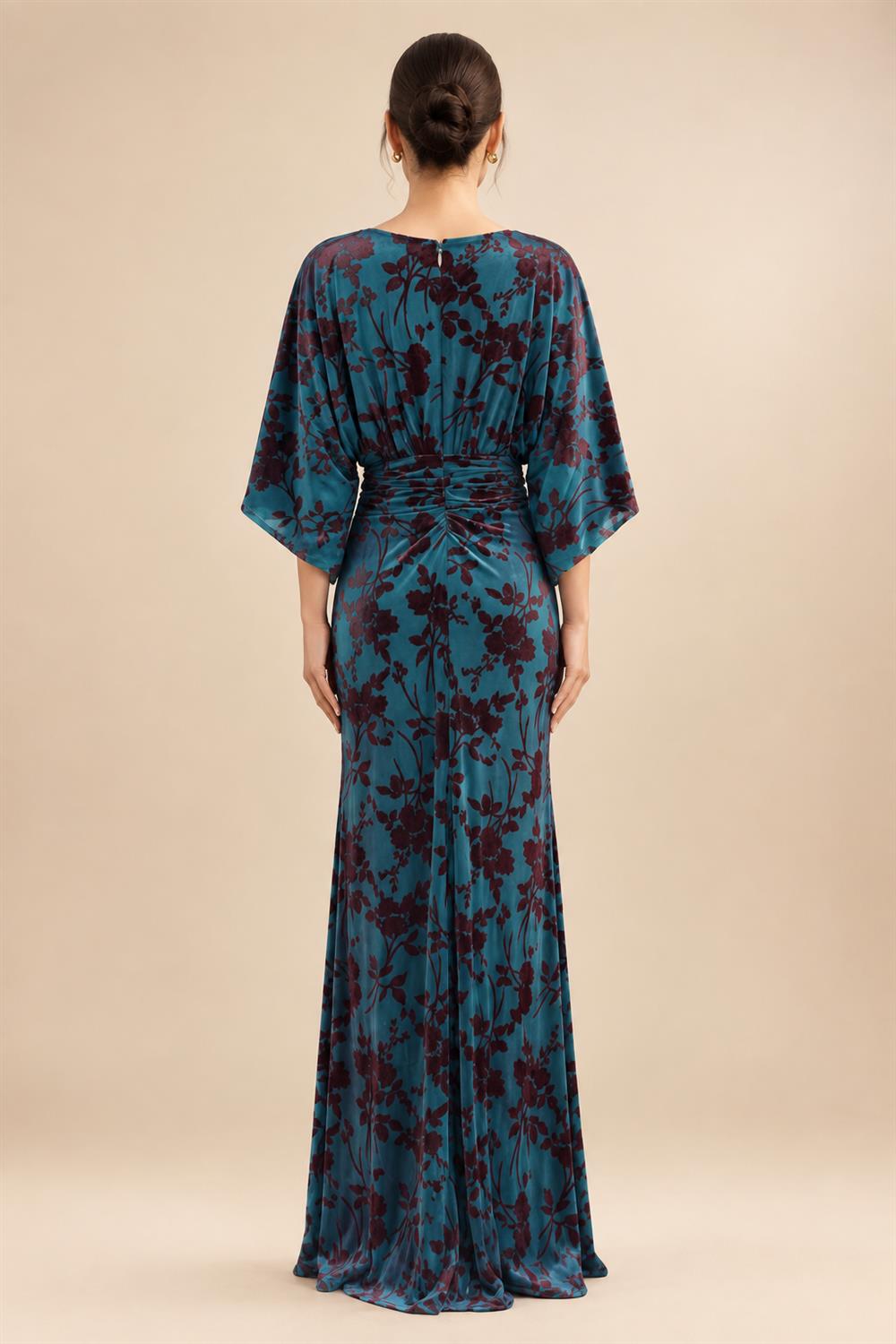 Sheath/Column Scoop Neck Velvet Maxi Mother of the Bride & Groom Dresses with Ruched Waist (SHI22501595)