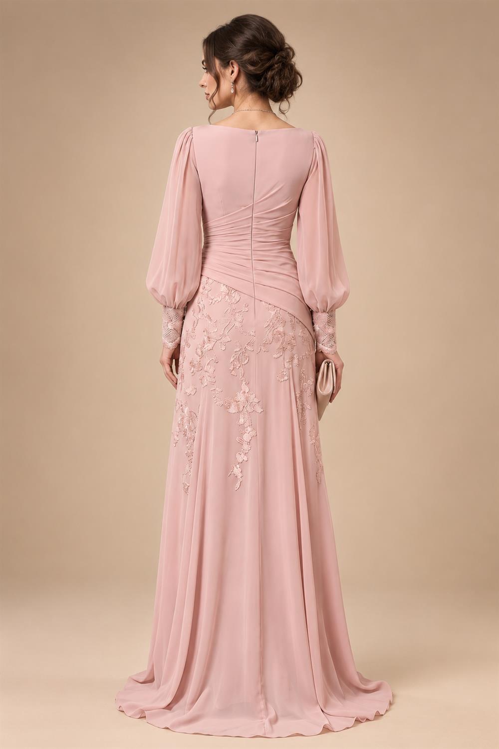 A-Line/Princess Scoop Neck Chiffon Floor-Length Mother of the Bride & Groom Dresses with Lace Appliques & Pleats (SHI22501666)