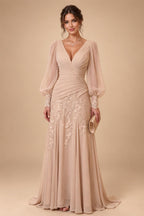 A-Line/Princess Scoop Neck Chiffon Maxi Mother of the Bride & Groom Dresses with Lace Appliques, Sweep Train & Pleats (SHI22501636)