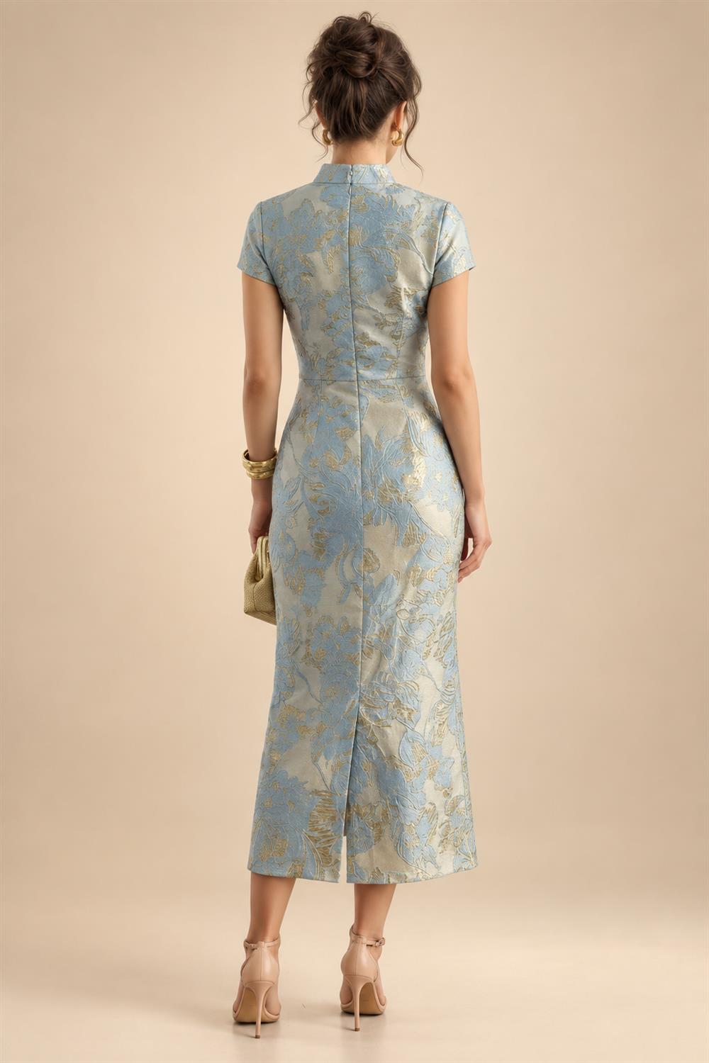 A-Line/Princess Scoop Neck Pleated Satin Evening Dresses with Sequins (SHI22500066)