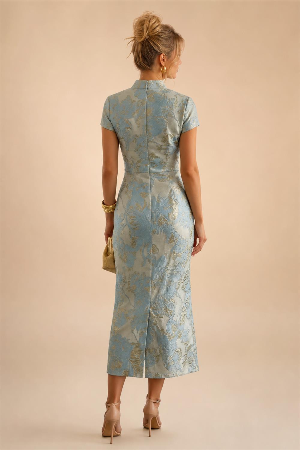 A-Line Satin V-Neck 3/4 Sleeve Mother of the Bride Dresses Floor-Length Ball Gown with Applique (SHI22500294)