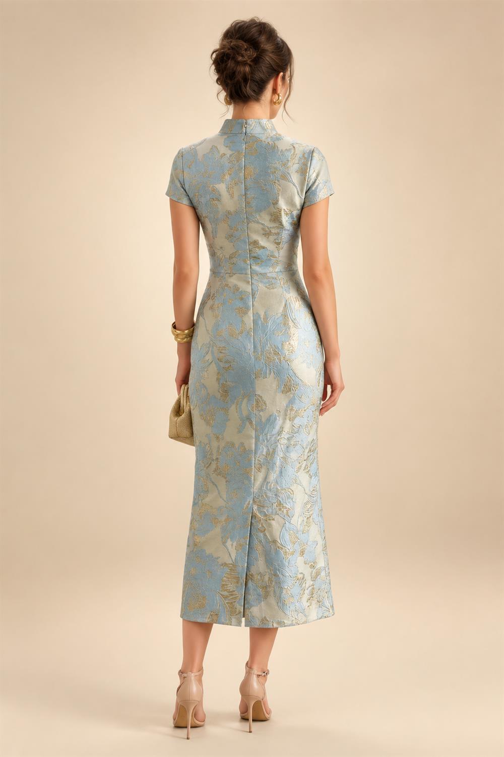Mermaid Scoop Long Sleeve Floor Length Mother of the Bride Dresses with Peplum & Appliques (SHI22500269)