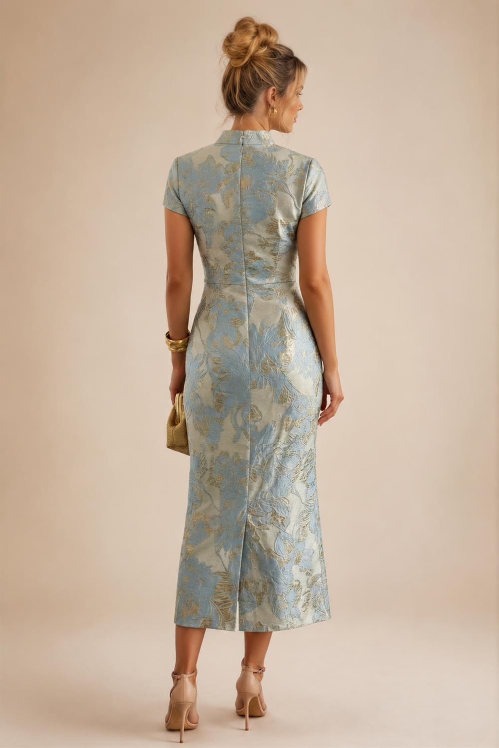 Satin A Line Round Neck Ruched Pleats Mother of the Bride & Groom Dresses (SHI22500952)