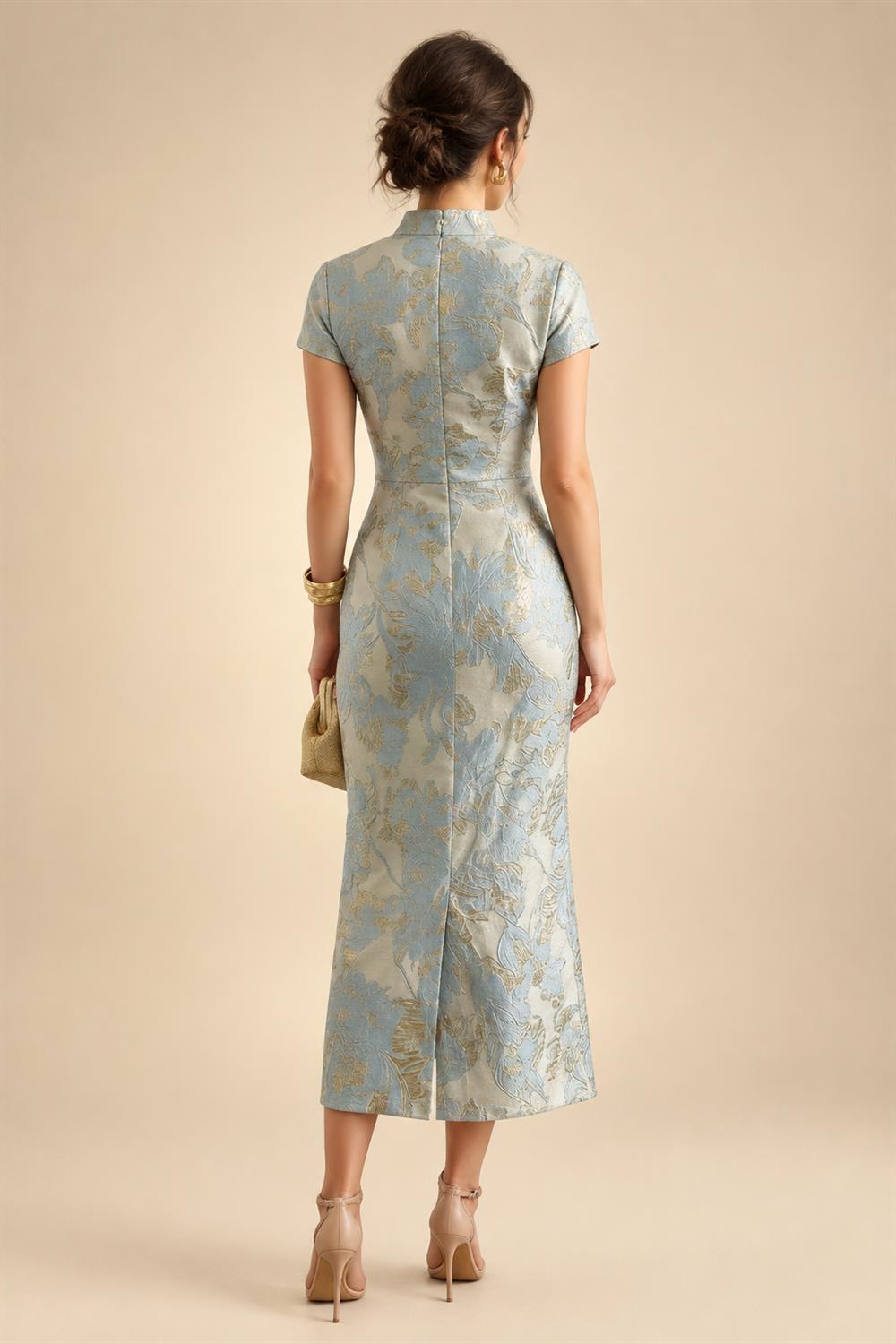 A-Line/Princess V-Neck Chiffon Floor-Length Mother of the Bride & Groom Dresses with Lace Appliques & Pleats (SHI22501670)