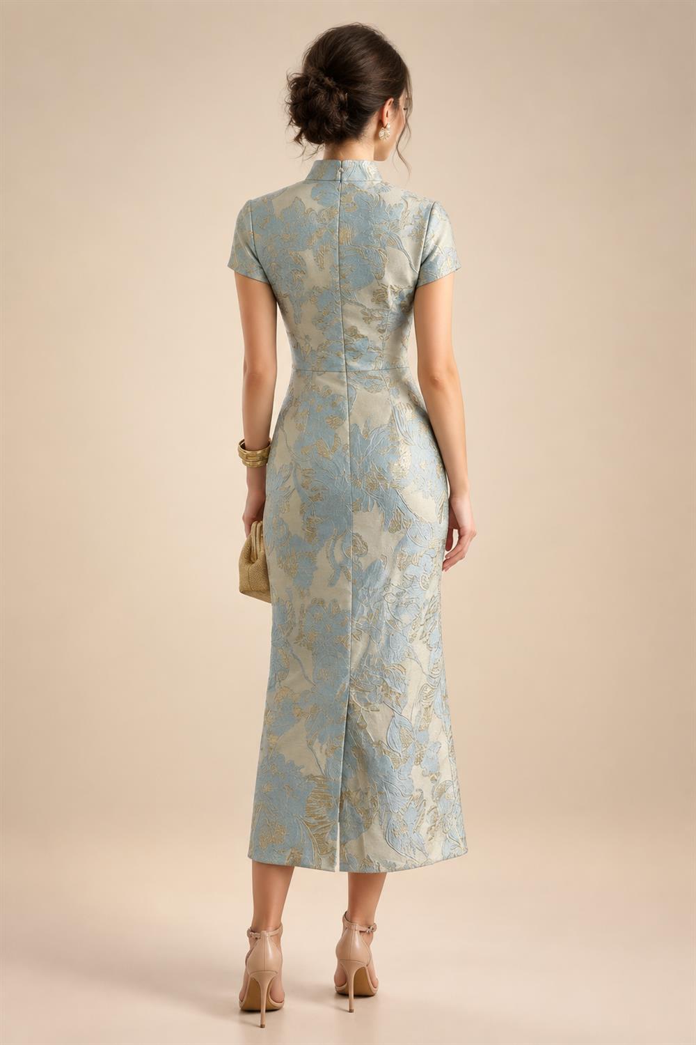 A-Line/Princess Scoop Neck Chiffon Floor-Length Mother of the Bride & Groom Dresses with Lace Appliques & Pleats (SHI22501554)