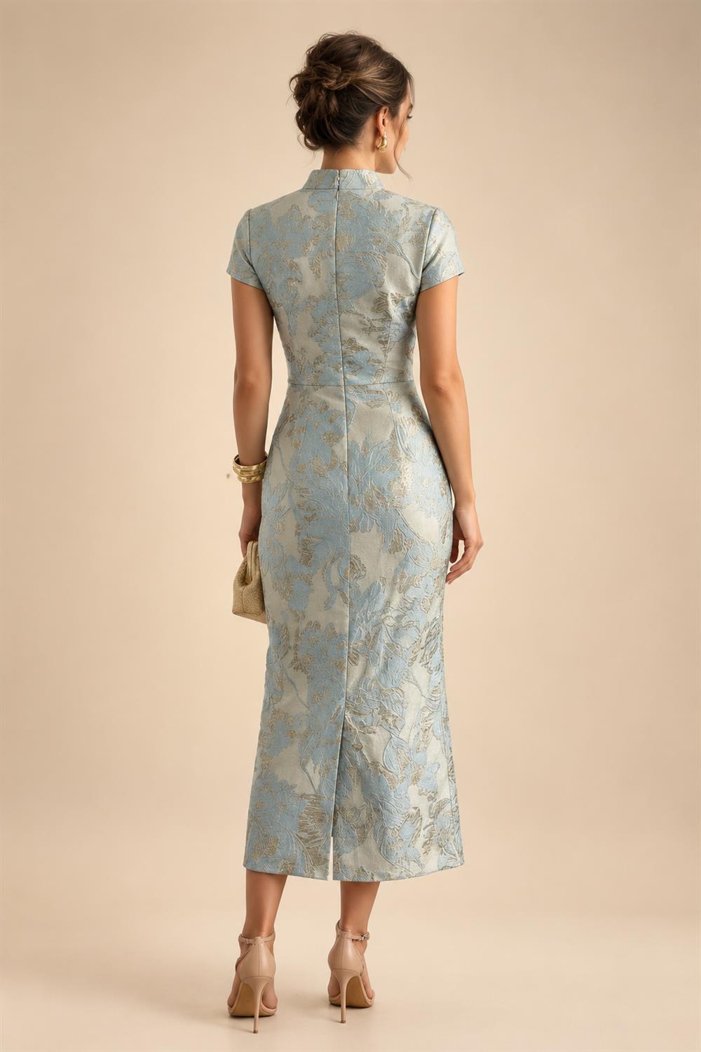 A-Line/Princess Scoop Neck Chiffon Floor-Length Mother of the Bride & Groom Dresses with Lace Appliques & Pleats (SHI22501611)