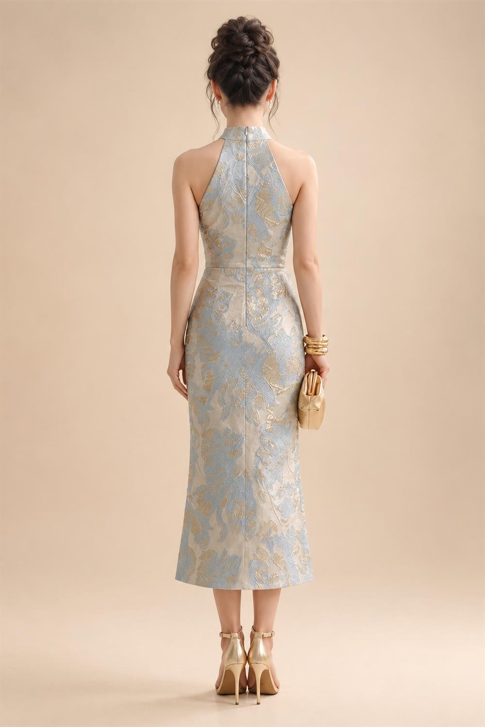 A-Line/Princess Scoop Neck Chiffon Maxi Mother of the Bride & Groom Dresses with Lace Appliques & Pleats (SHI22501638)