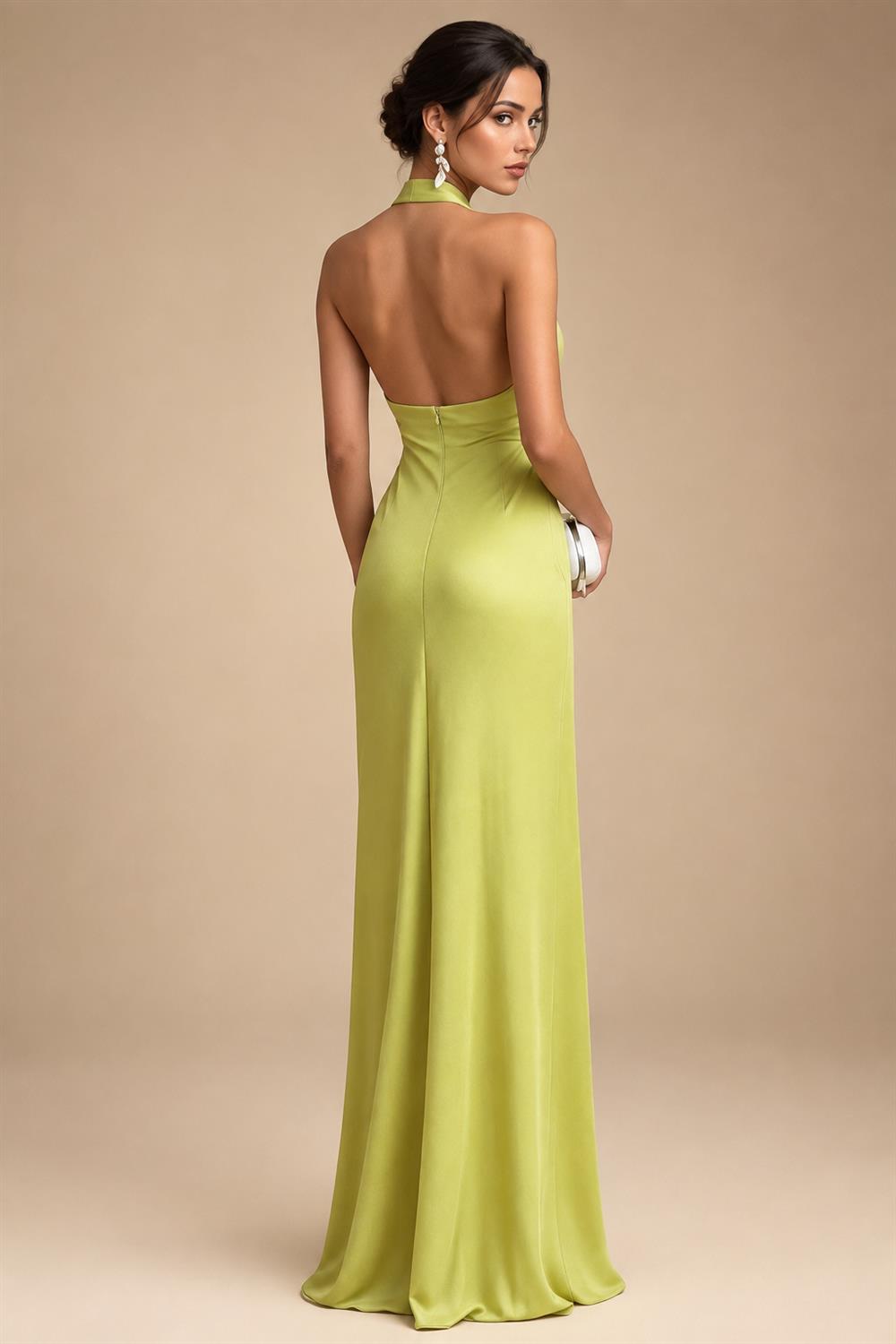 Satin A Line Round Neck Ruched Pleats Mother of the Bride & Groom Dresses (SHI22500952)