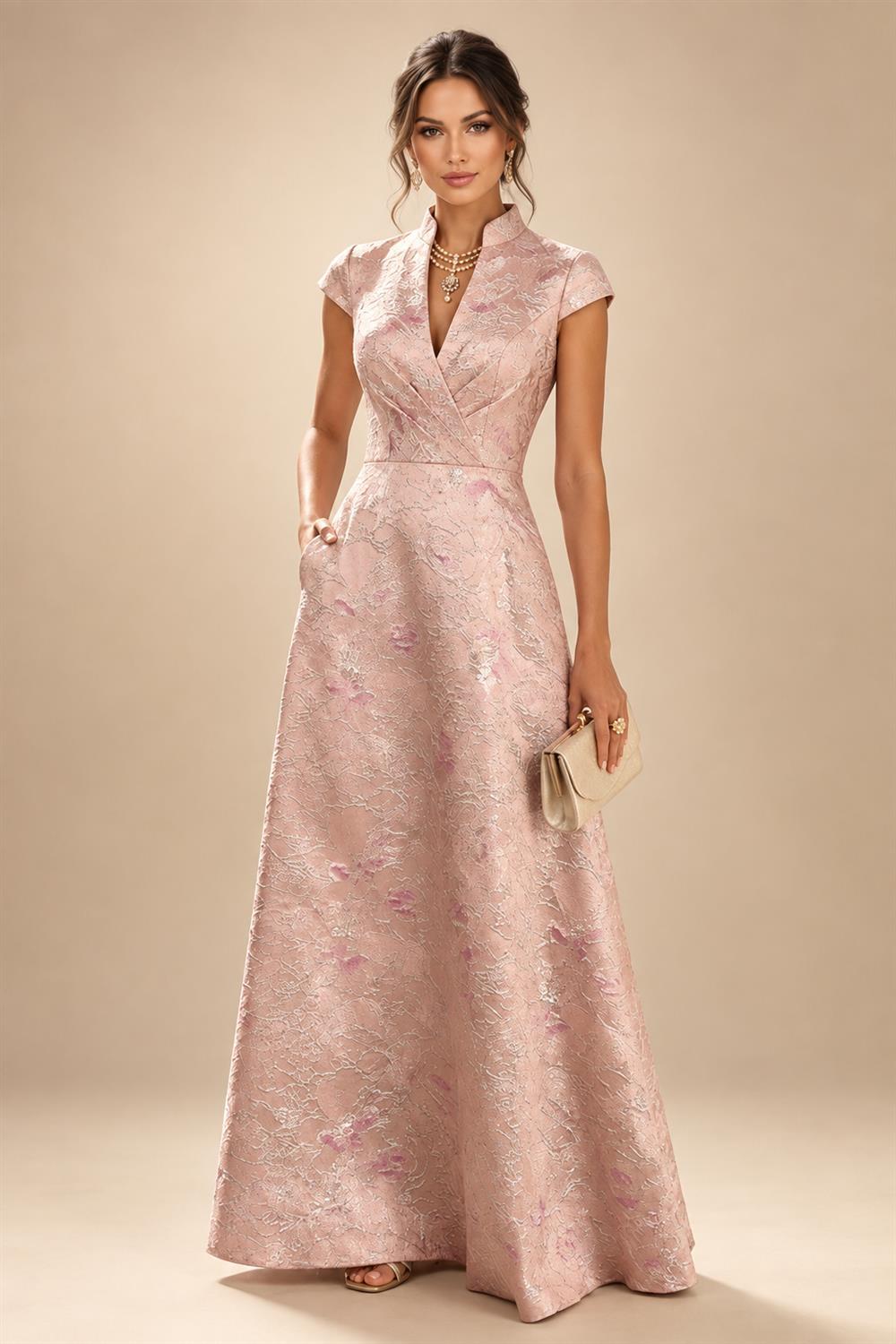 Sheath/Column V-Neck Jacquard Maxi Mother of the Bride & Groom Dresses with Ruffles & Slit (SHI25001047)