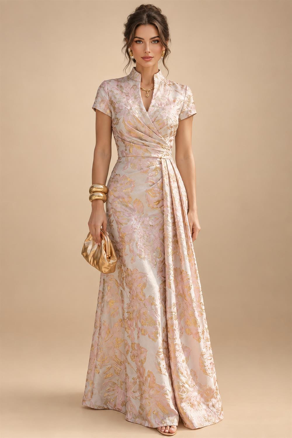 A-Line/Princess Scoop Neck Chiffon Maxi Mother of the Bride & Groom Dresses with Lace Appliques, Sweep Train & Pleats (SHI22501636)