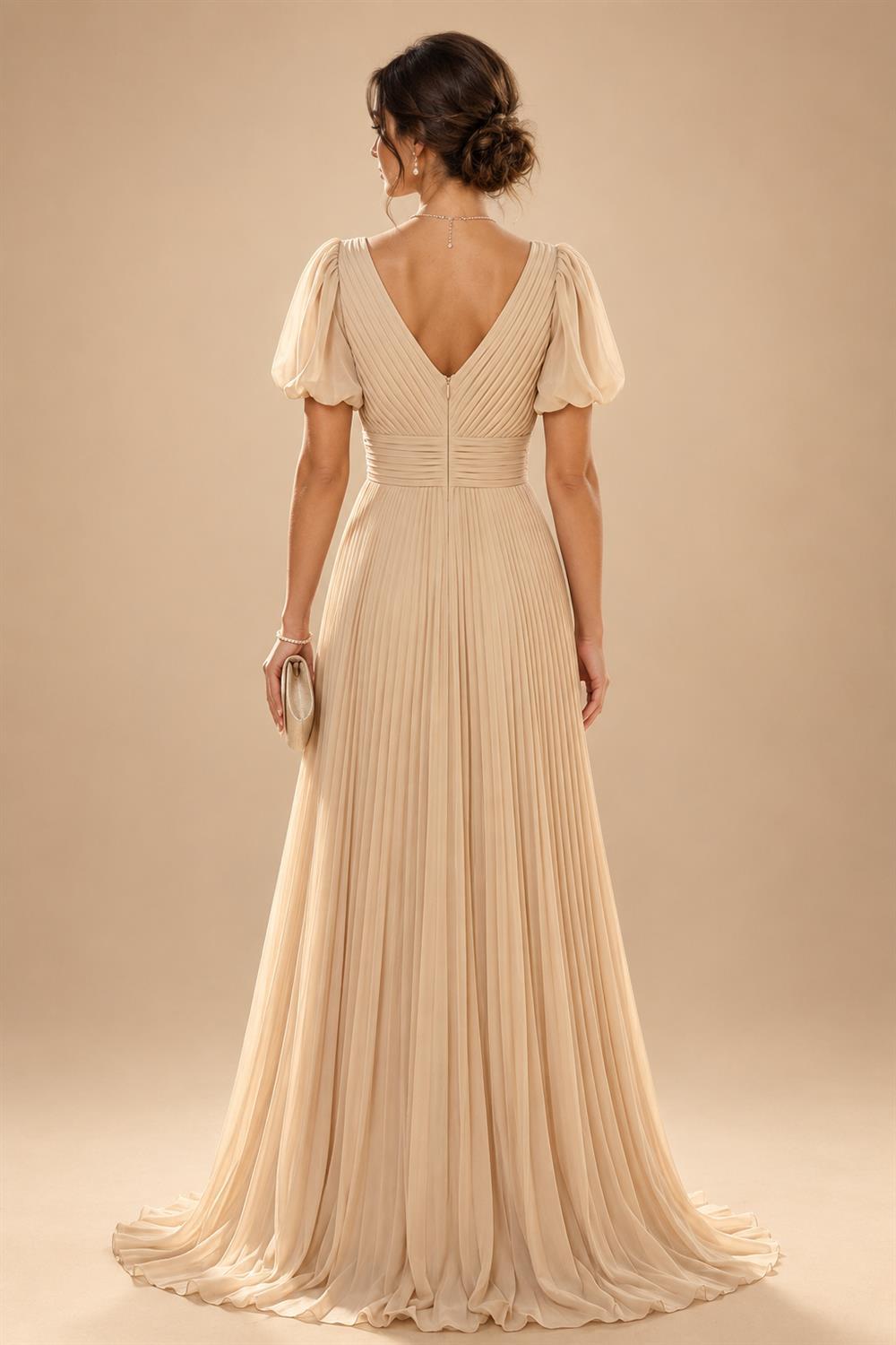 A-Line/Princess Scoop Neck Chiffon Maxi Mother of the Bride & Groom Dresses with Lace Appliques, Sweep Train & Pleats (SHI22501636)
